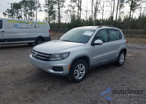 2015 Volkswagen Tiguan S из США, поврежденный, VIN WVGAV7AX0FW547202